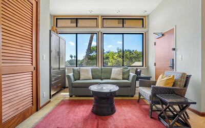 Luana Waikiki Hotel & Suites