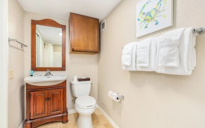 Luana Waikiki Hotel & Suites