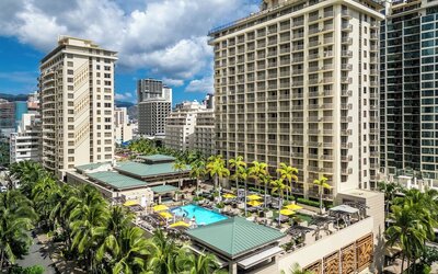Embassy Suites by Hilton Waikiki Beach Walk