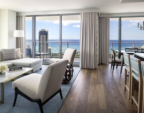 The Ritz-Carlton Residences, Waikiki Beach
