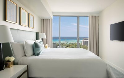The Ritz-Carlton Residences, Waikiki Beach