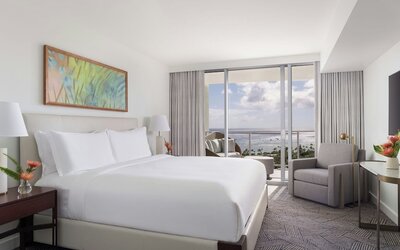 The Ritz-Carlton Residences, Waikiki Beach