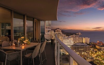 The Ritz-Carlton Residences, Waikiki Beach