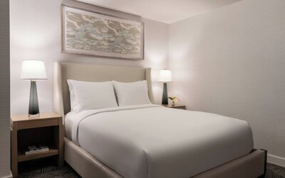 The Ritz-Carlton Residences, Waikiki Beach