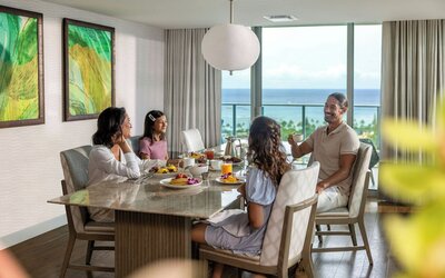 The Ritz-Carlton Residences, Waikiki Beach