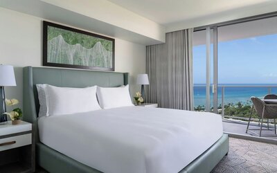 The Ritz-Carlton Residences, Waikiki Beach