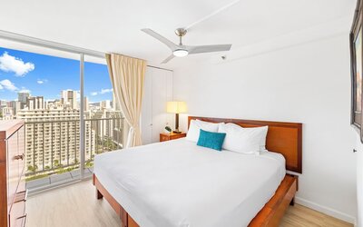 Pacific Monarch - 1 BR - Ocean & City Views