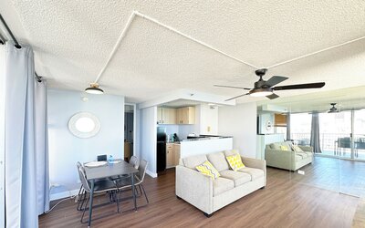 Pacific Monarch - 1 BR - Ocean & City Views