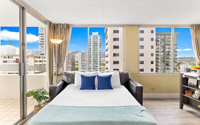 Pacific Monarch - 1 BR - Ocean & City Views