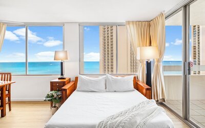 Pacific Monarch - 1 BR - Ocean & City Views