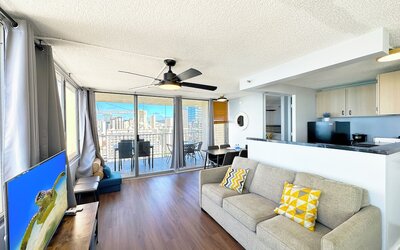 Pacific Monarch - 1 BR - Ocean & City Views