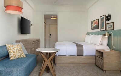 Moana Surfrider, A Westin Resort & Spa, Waikiki Beach