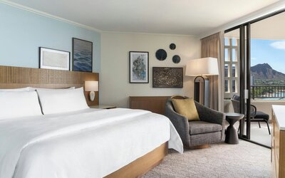 Moana Surfrider, A Westin Resort & Spa, Waikiki Beach