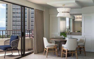 Moana Surfrider, A Westin Resort & Spa, Waikiki Beach