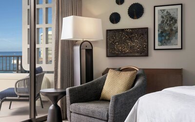 Moana Surfrider, A Westin Resort & Spa, Waikiki Beach
