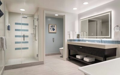 Moana Surfrider, A Westin Resort & Spa, Waikiki Beach
