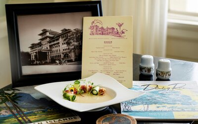 Moana Surfrider, A Westin Resort & Spa, Waikiki Beach