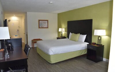 Day use room at Western Inn.