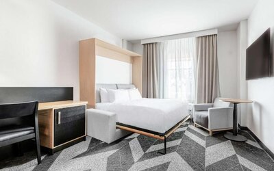 DoubleTree by Hilton Quebec Resort
