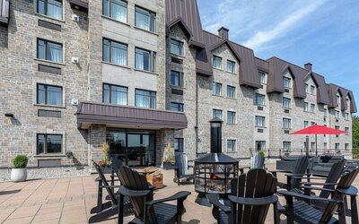 DoubleTree by Hilton Quebec Resort
