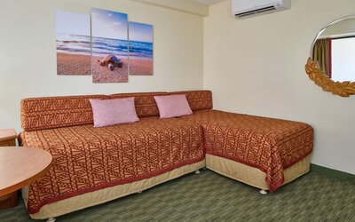 Waikiki Malia