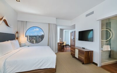 Hyatt Centric Waikiki Beach