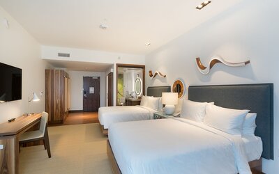 Hyatt Centric Waikiki Beach