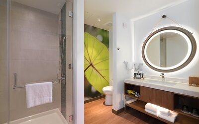 Hyatt Centric Waikiki Beach