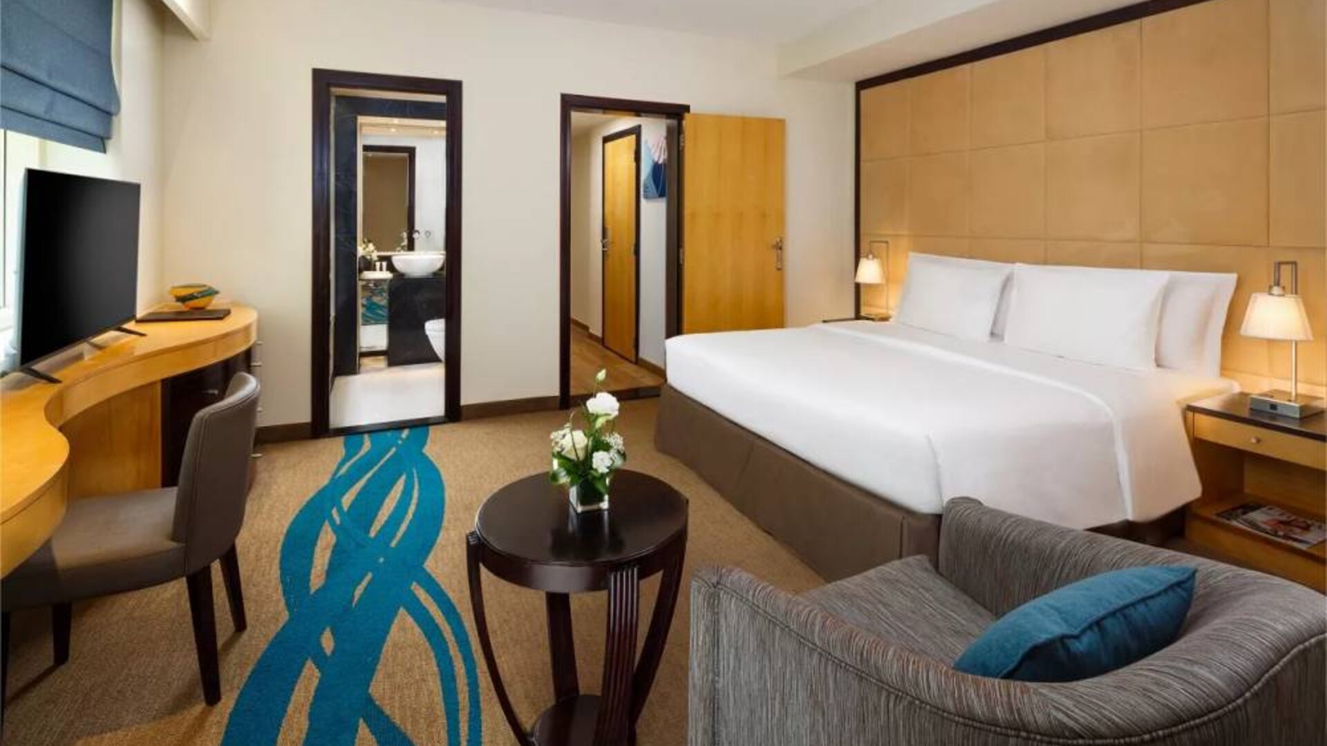 Savoy Suites Hotel Apartments