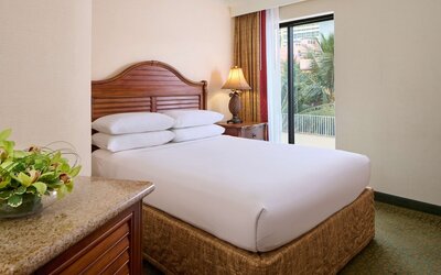 OUTRIGGER Waikiki Beach Resort