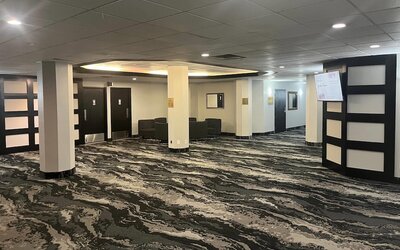 Travelodge by Wyndham Hotel & Convention Centre Quebec City