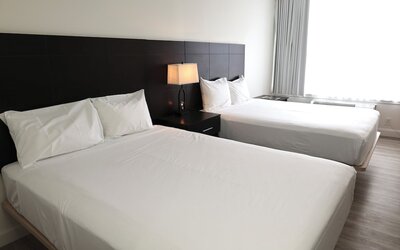 Travelodge by Wyndham Hotel & Convention Centre Quebec City