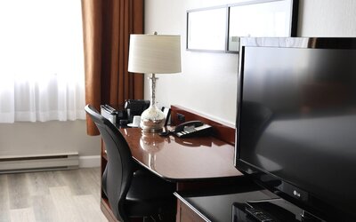Travelodge by Wyndham Hotel & Convention Centre Quebec City