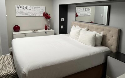 Travelodge by Wyndham Hotel & Convention Centre Quebec City