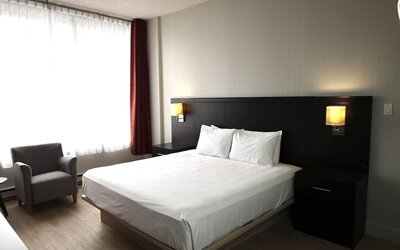 Travelodge by Wyndham Hotel & Convention Centre Quebec City