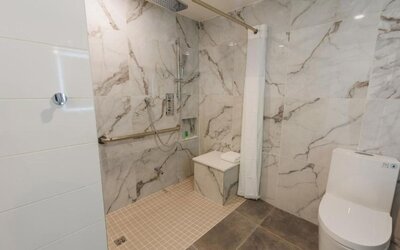 Travelodge by Wyndham Hotel & Convention Centre Quebec City