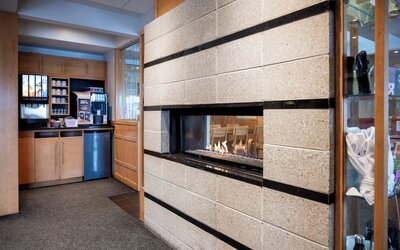 Hotel & Suites Le Dauphin Quebec