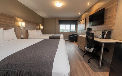 Hotel & Suites Le Dauphin Quebec