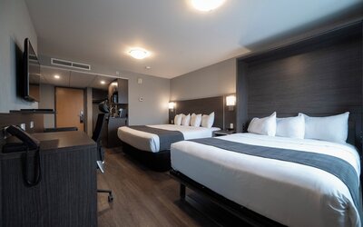 Hotel & Suites Le Dauphin Quebec