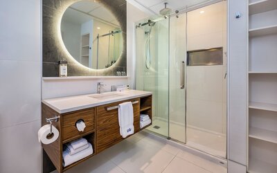 Hotel Royal William, an Ascend Collection Hotel