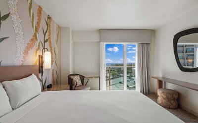 Ala Moana Hotel by Mantra