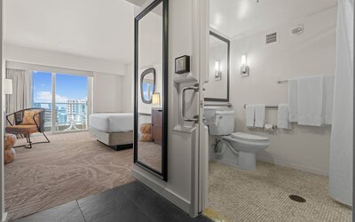 Ala Moana Hotel by Mantra