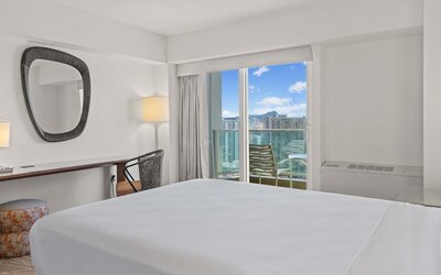 Ala Moana Hotel by Mantra