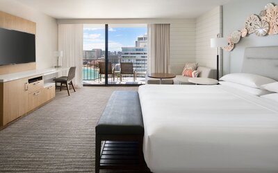 Waikiki Beach Marriott Resort & Spa