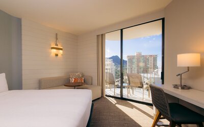 Waikiki Beach Marriott Resort & Spa