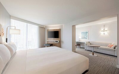 Waikiki Beach Marriott Resort & Spa