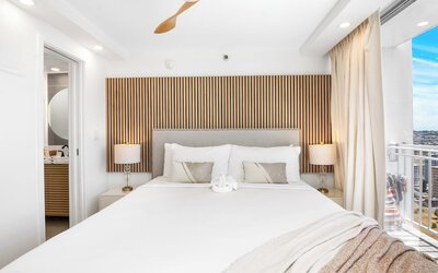 Renovated Pacific Monarch Studio Near Waikiki Beach