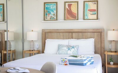 Renovated Pacific Monarch Studio Near Waikiki Beach