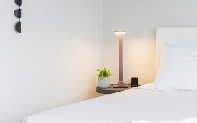 Renovated Pacific Monarch Studio Near Waikiki Beach