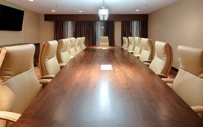 Professional meeting room at Best Western Plus BWI Airport Arundel Mills.
